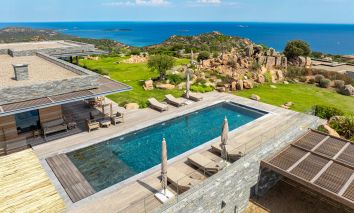 villa 7 Pièces en location saisonnière sur PORTO VECCHIO (20137)