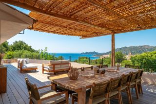 house 8 Rooms for seasonal rent on PORTO VECCHIO (20137)