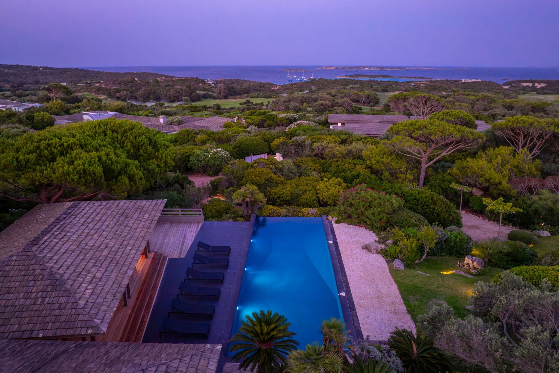 villa 9 Pièces en location saisonnière sur BONIFACIO (20169)