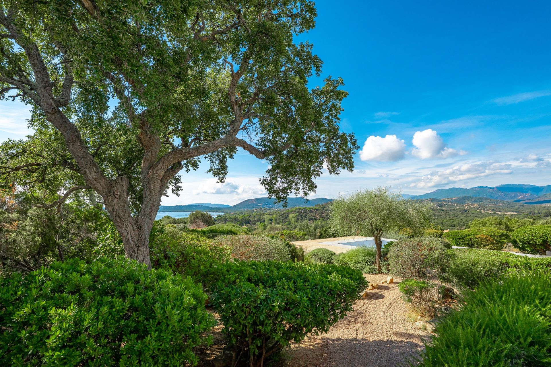 villa 7 Rooms for sale on ZONZA (20124)
