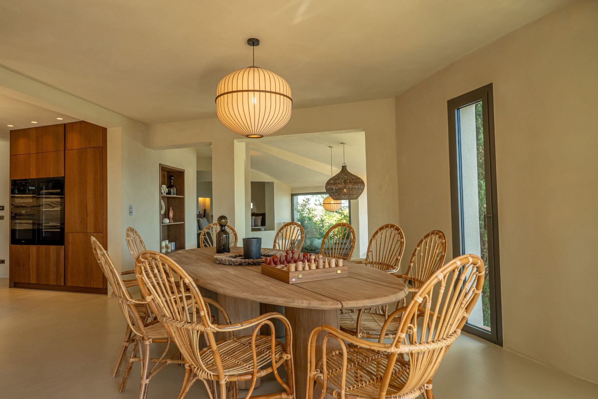 villa 9 Rooms for seasonal rent on PORTO VECCHIO (20137)