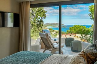 villa 9 Rooms for seasonal rent on PORTO VECCHIO (20137)